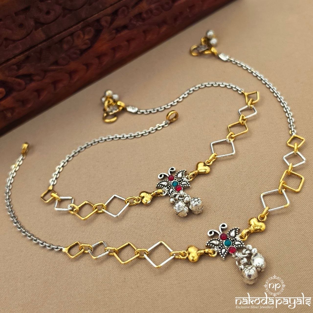 Cute Butterfly Dual Tone Anklets (A7038)