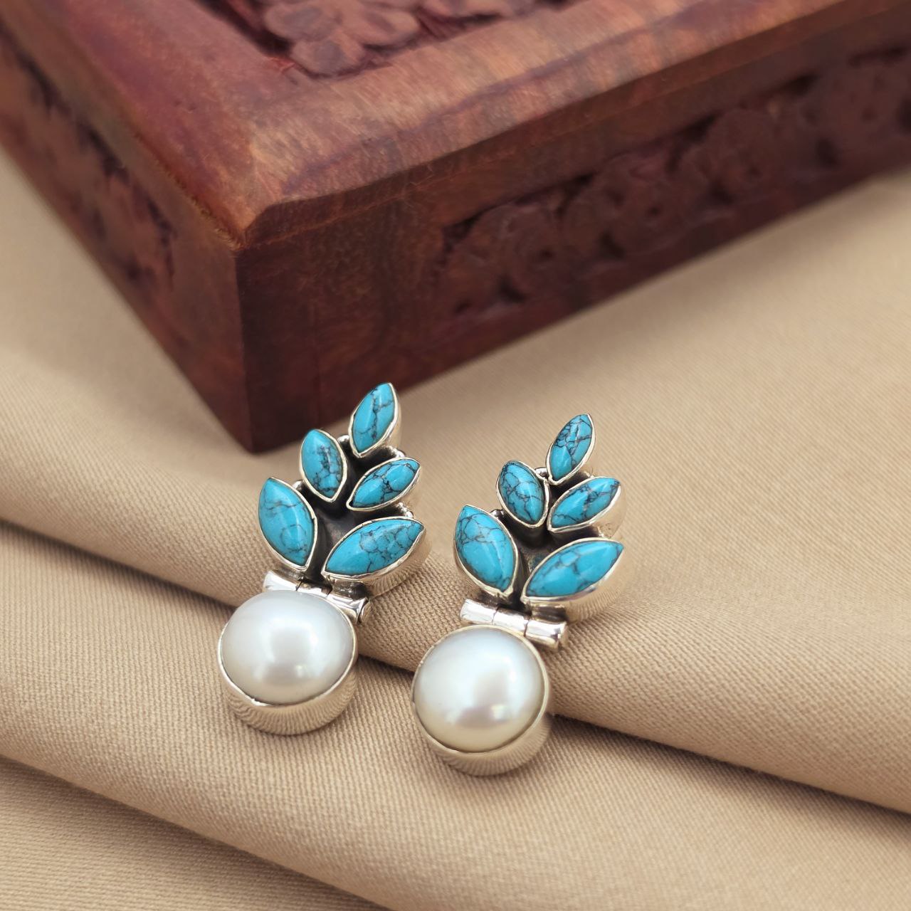 Pearled Studs (H2106)