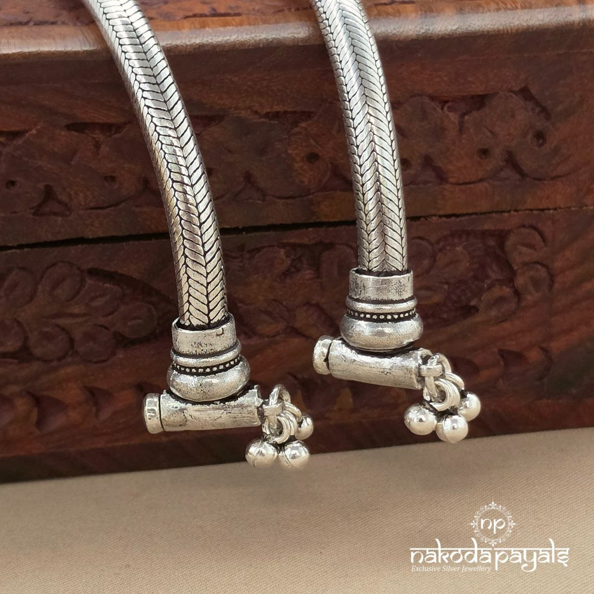 Round And Solid Hyderabadi Anklets(A7141)