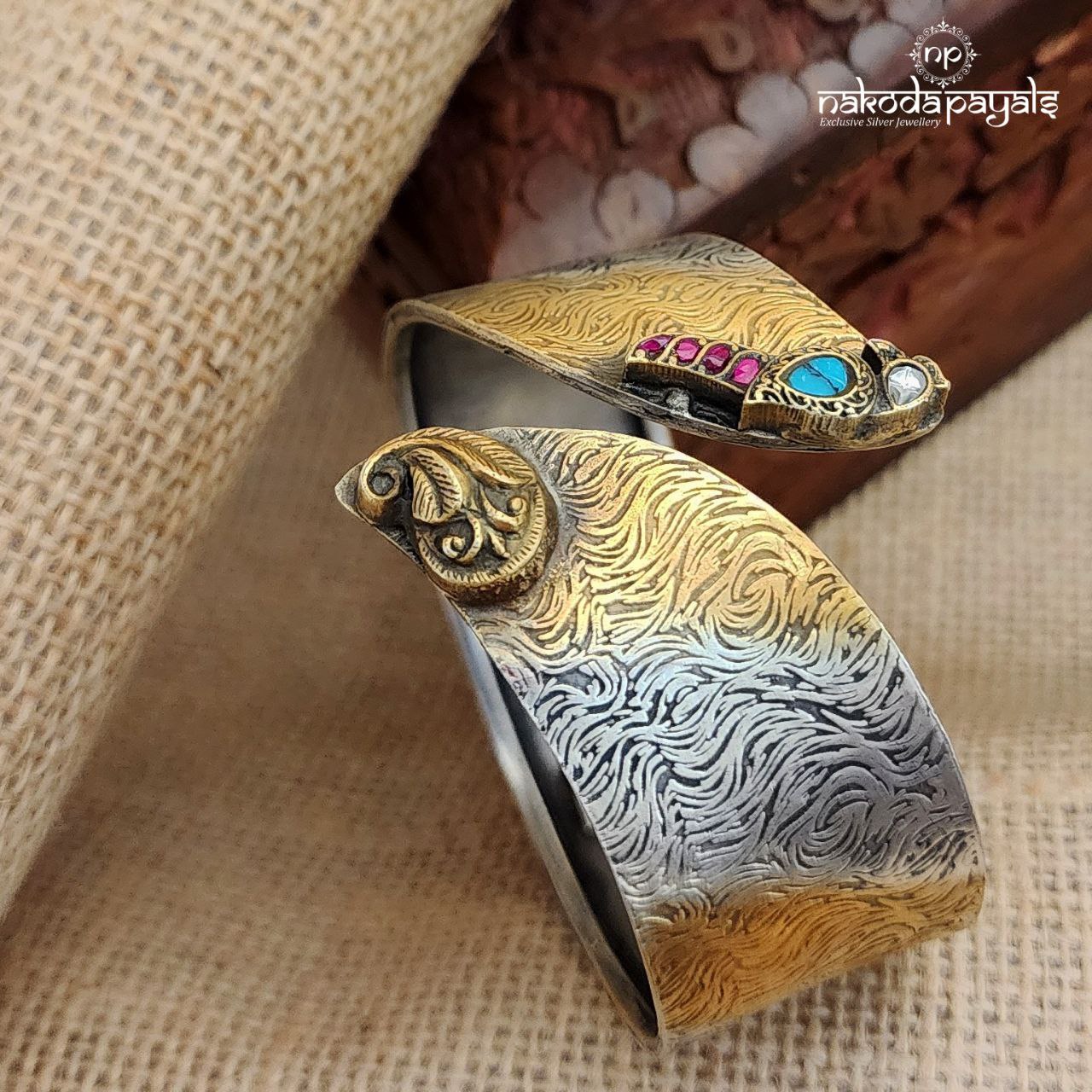 Adjustable Dual Tone Cuff Kada (K4974)