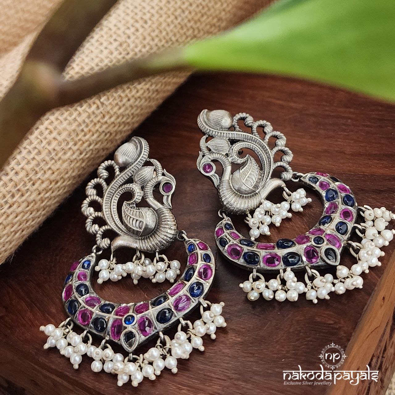 Gorgeous Peacock Pearled Earrings (C8183)