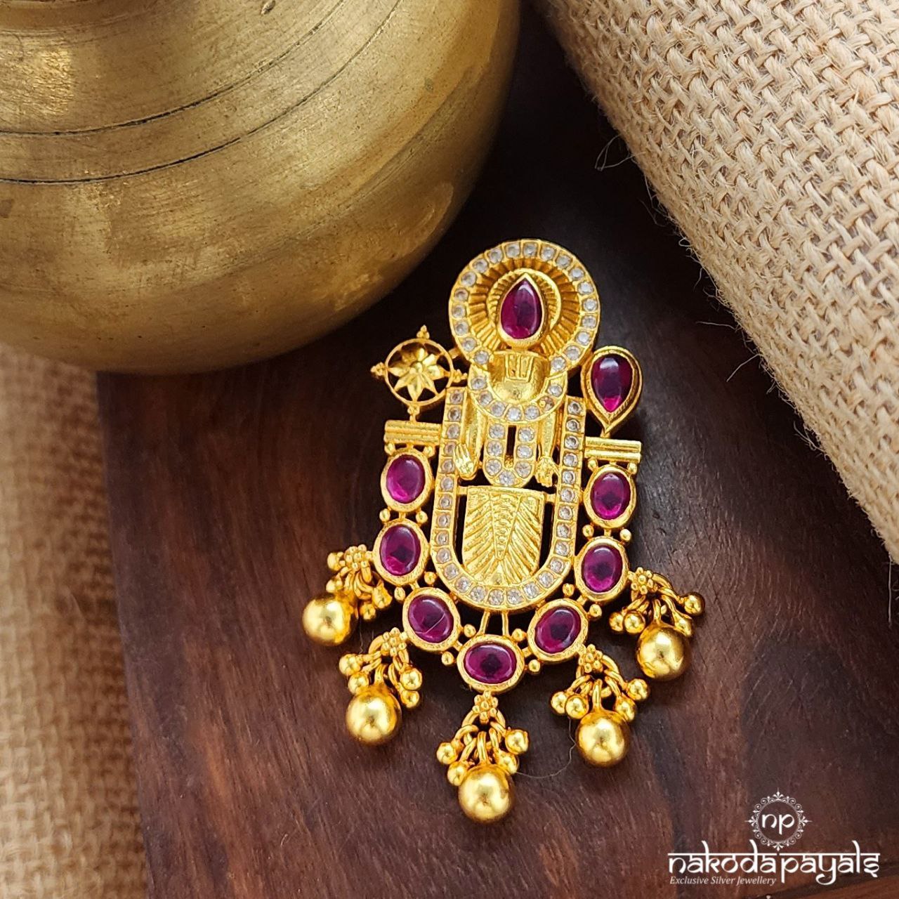 Lord Venkateshwara Idol Pendant (Gp2078)