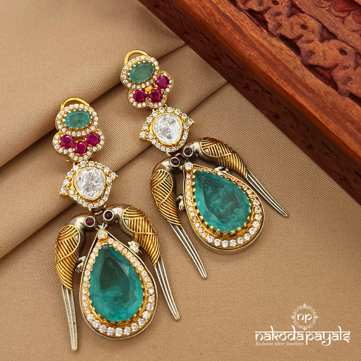 Endearing Green Chandbali (C4100)