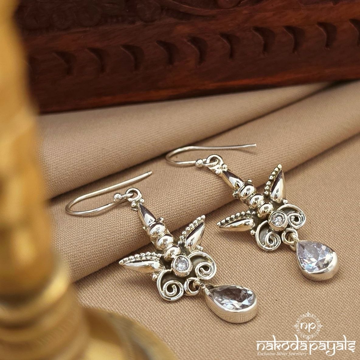 Elegant Butterfly Hanging (H1719)