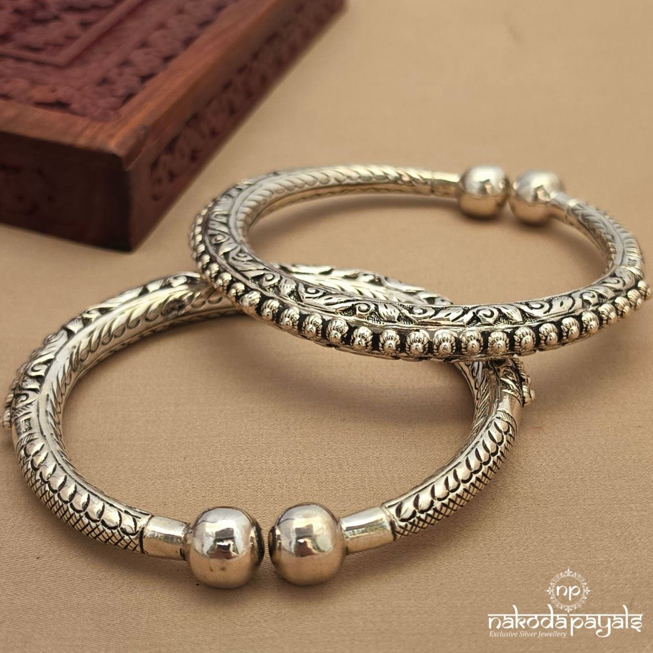 Floral tribal Kada (A2363)