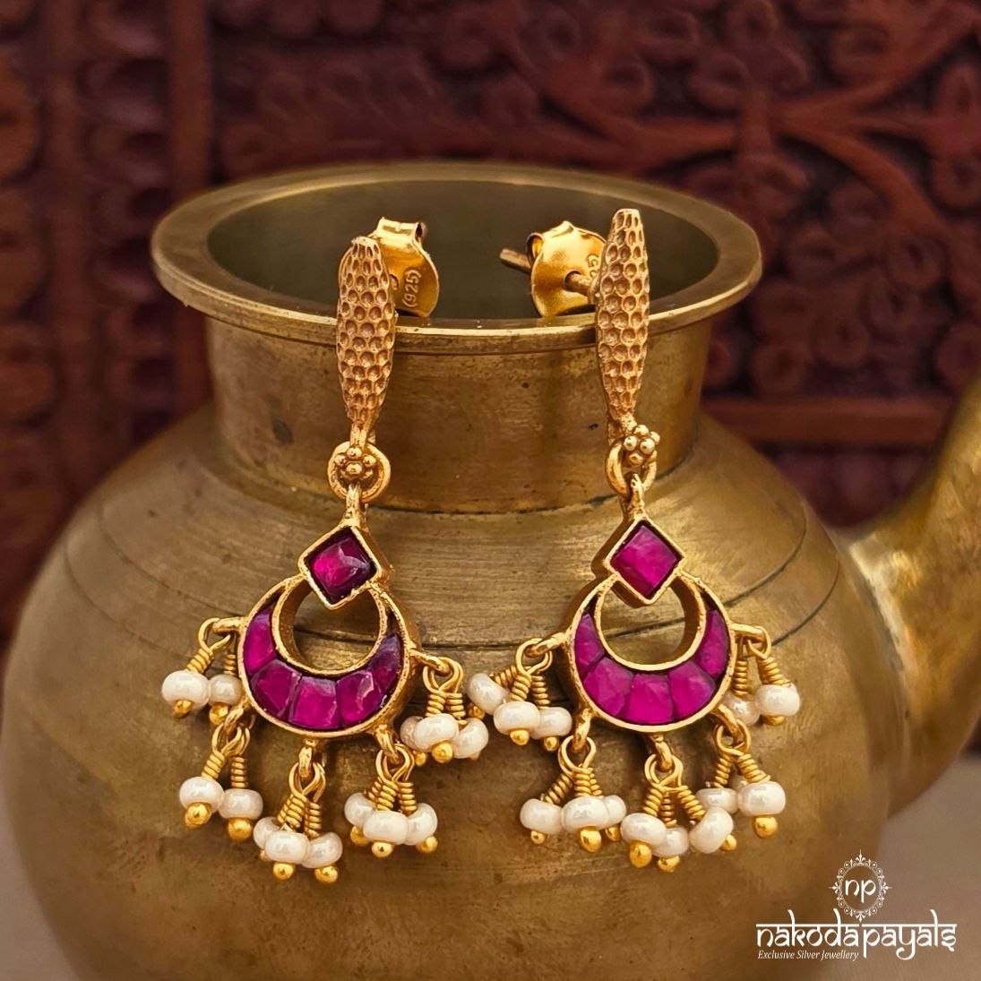 Pink Half Moon Pearl Chandbali (Ge11270)