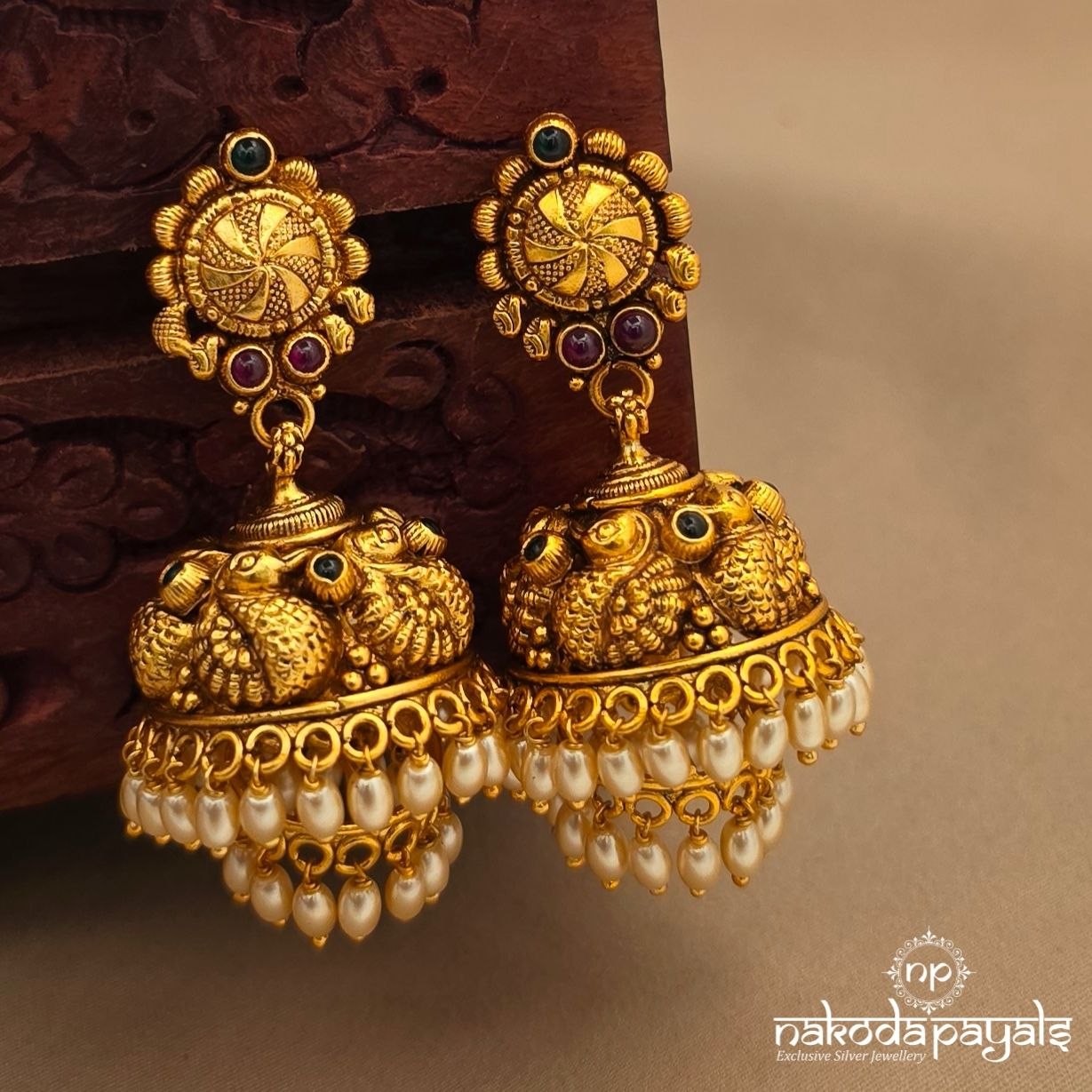 Kemp Pearl Jhumka (Ge10905)