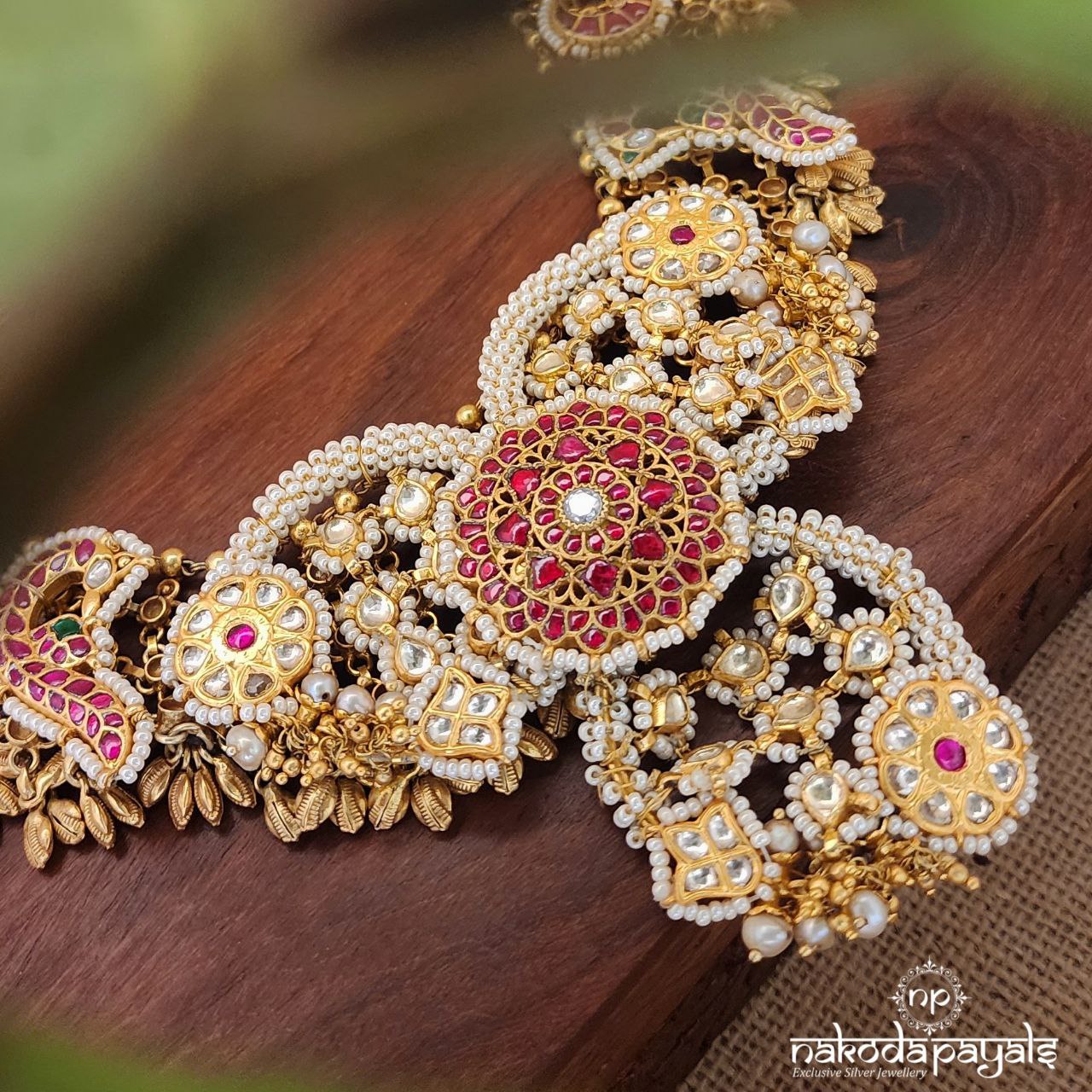 Grand Pearled Kundan Neckpiece (Gn8066)