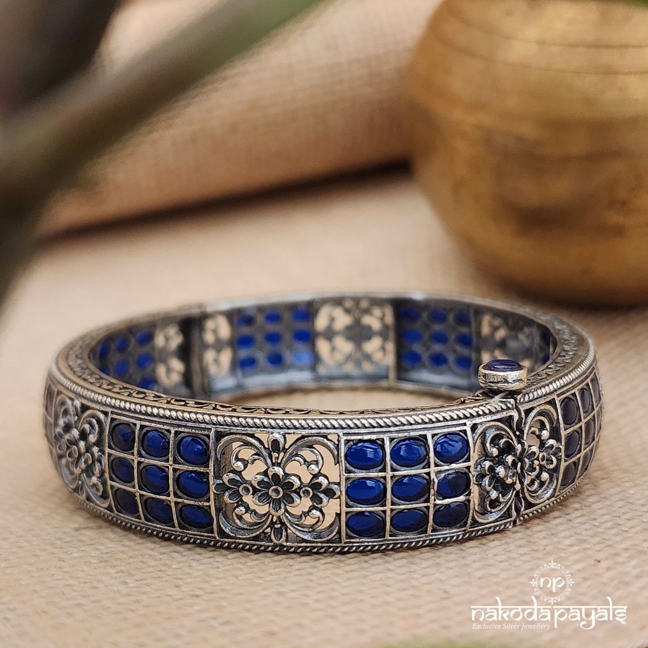 Blue Oxidised Srew Kada (K4929)