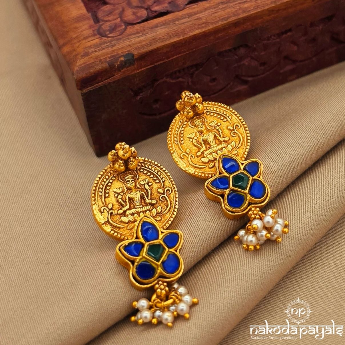 Lakshmi Bluish Pearl Earring (Ge10829)