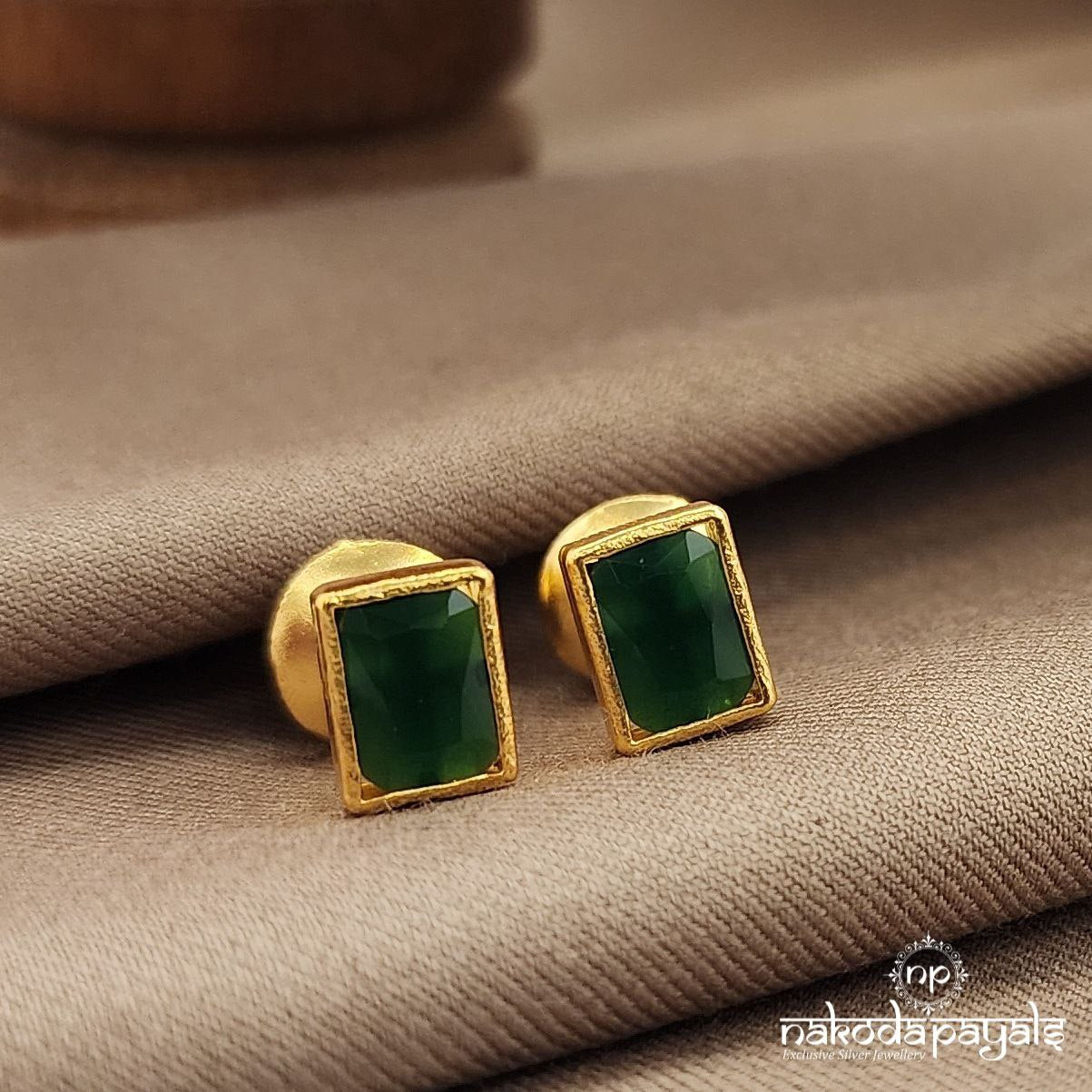 Gorgeous Squarish Pair Studs (Ge9851-56)
