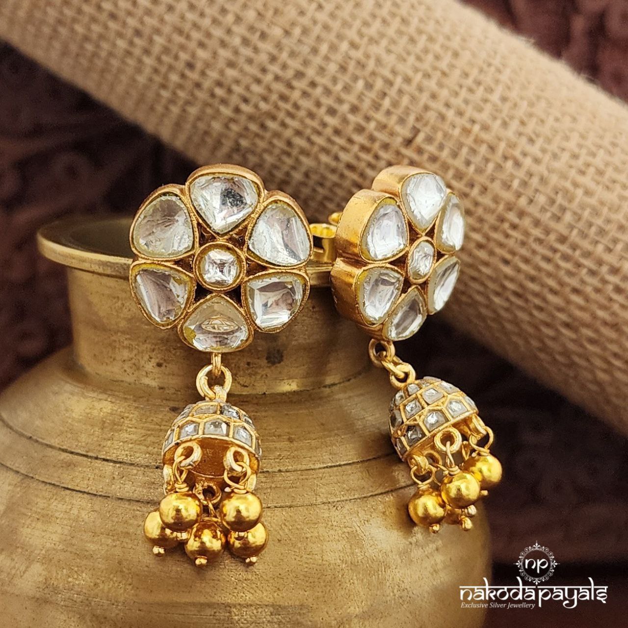 White Kundan Mini Jhumka (Ge9121)