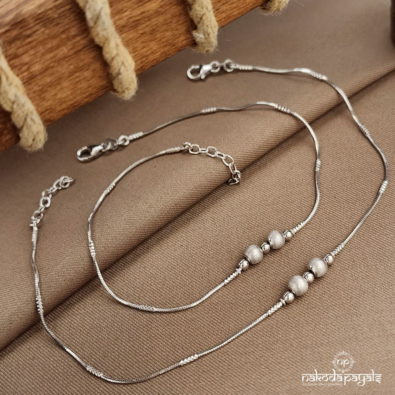 Ball Linked Anklet (A6634)