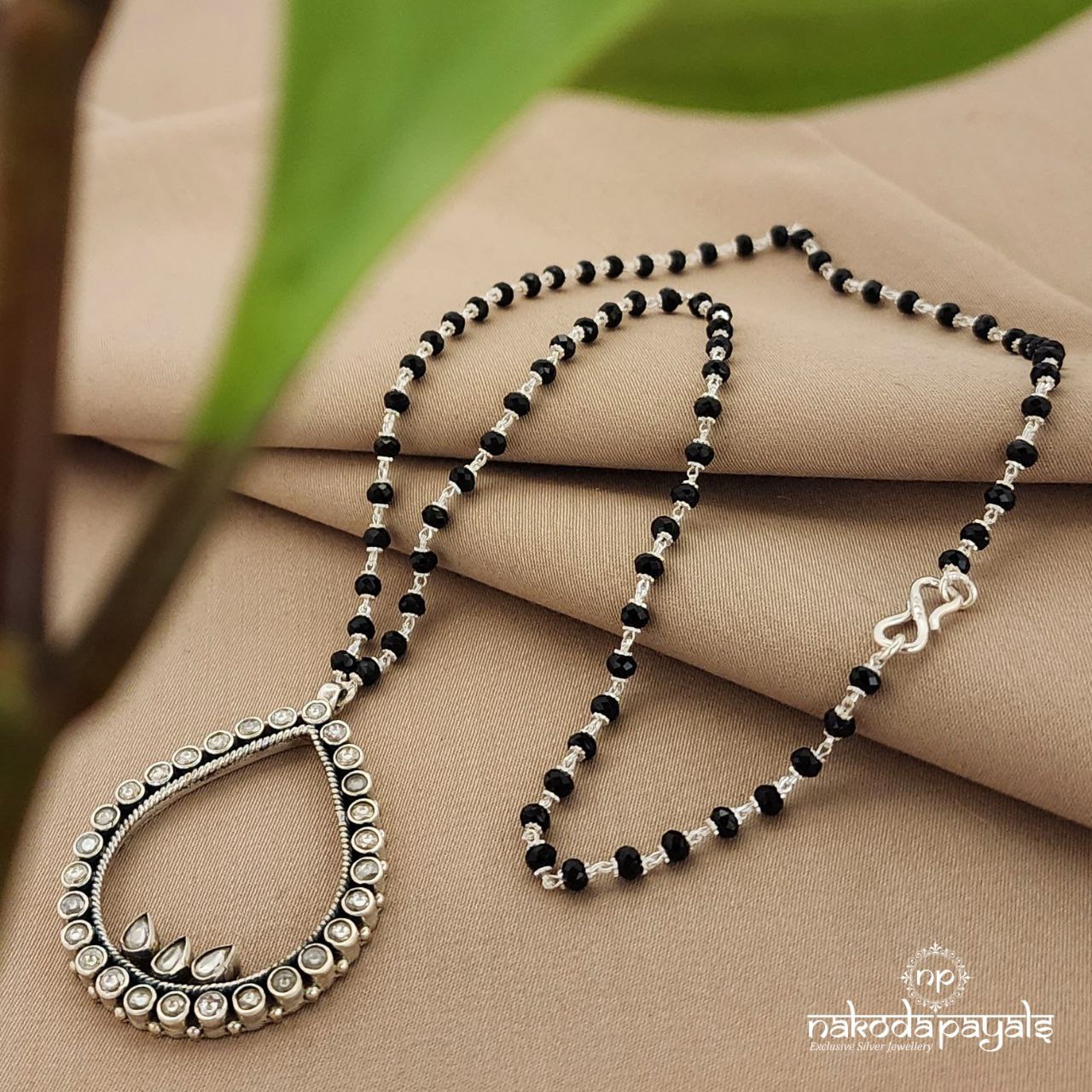 White Drops Mangalsutra (Ms0557)