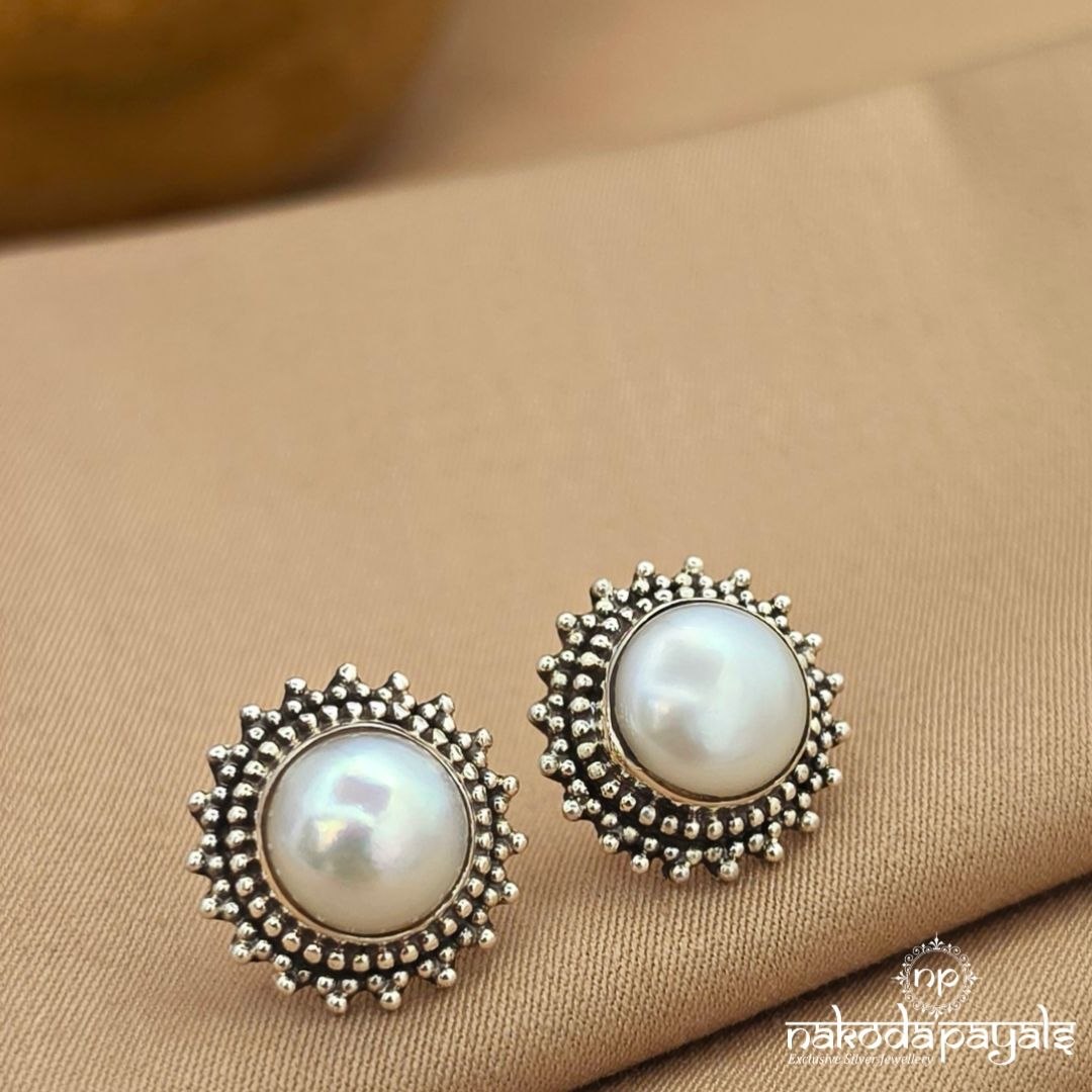 Spikes Pearl Studs (S4079)