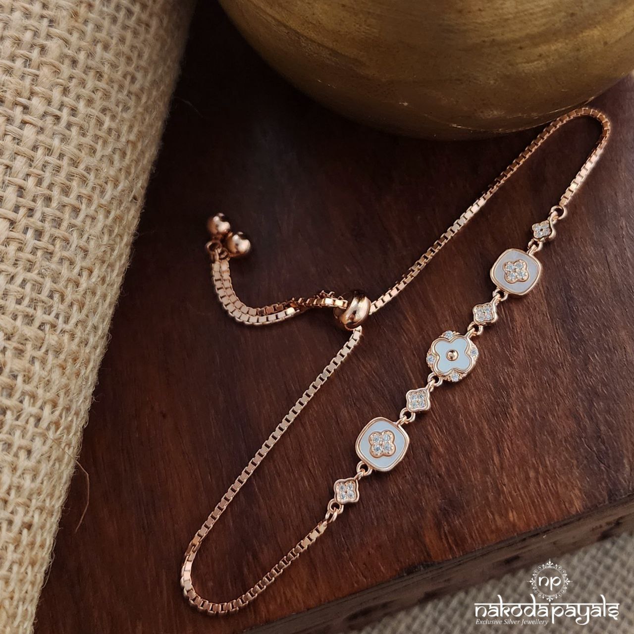 Rose Gold MOP White Bracelet (Br1663)