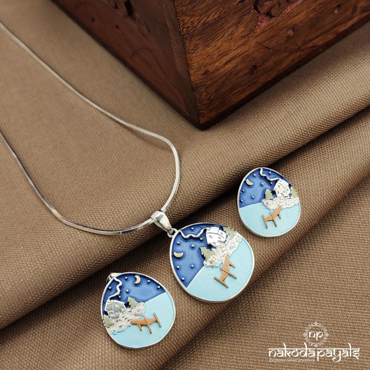 Moonlit Stillness Pendant Set (St3819)