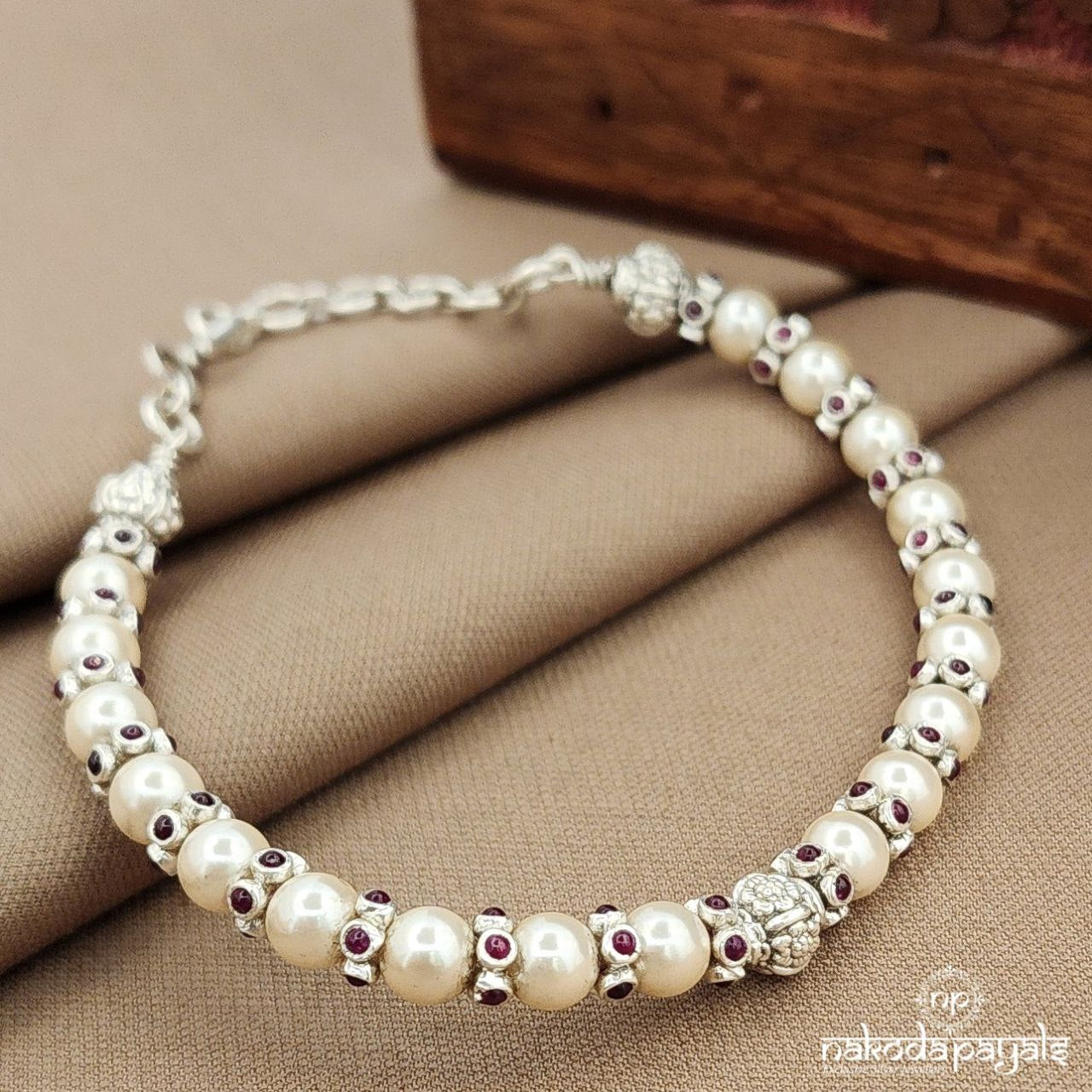 Pearled Balls Kada (K6207)