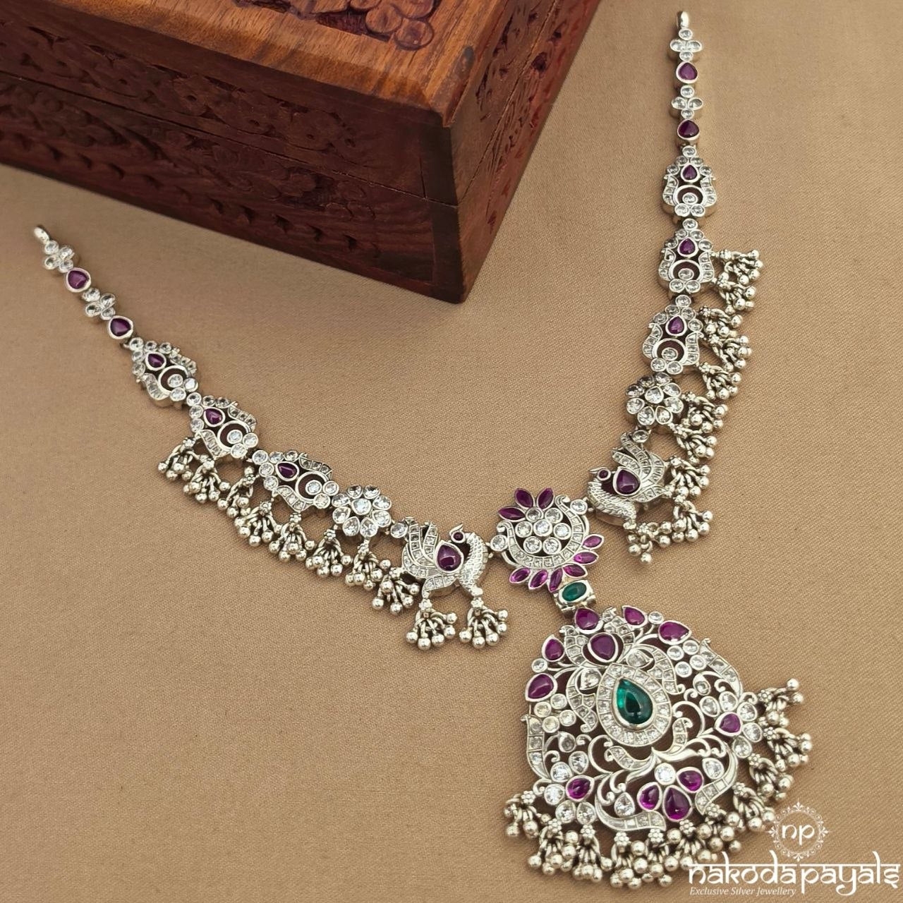 Endearing Peacock Neckpiece (N12112)