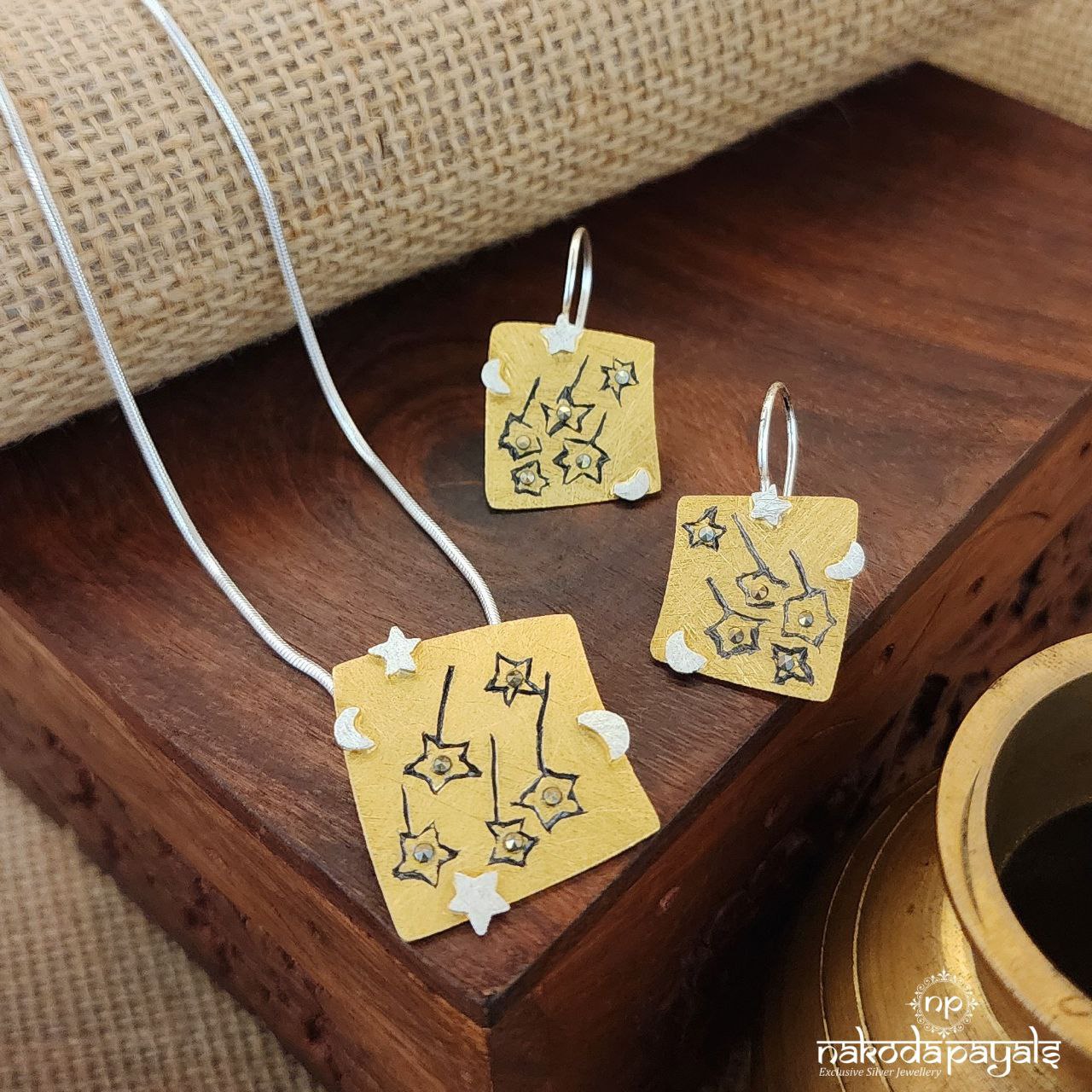 Star & Moon Neckpiece Set (St2938)