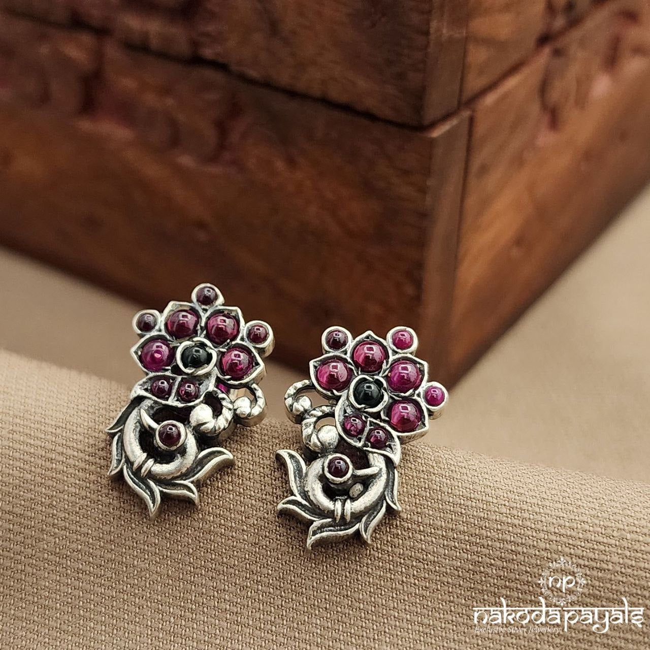 Unique Kemp Peacock Studs (S3714)