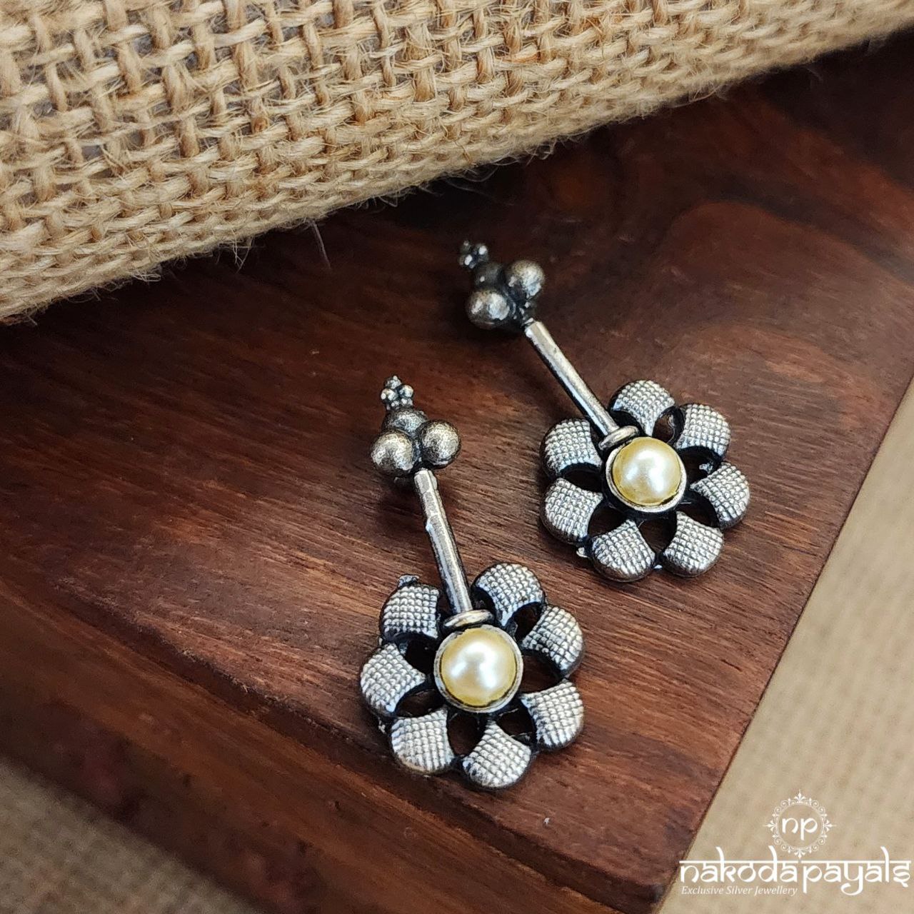 Gulmohar Bugadi (St2920)