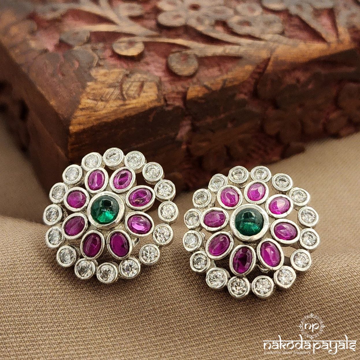 Circular Multicolored Studs (S3835)