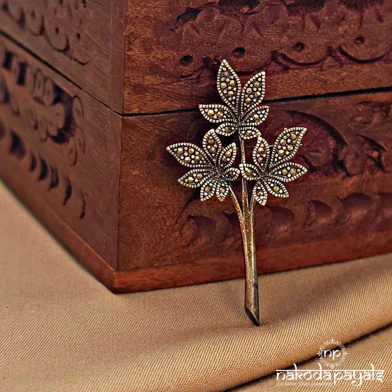 Floral Marcasite Brooch (St4023)