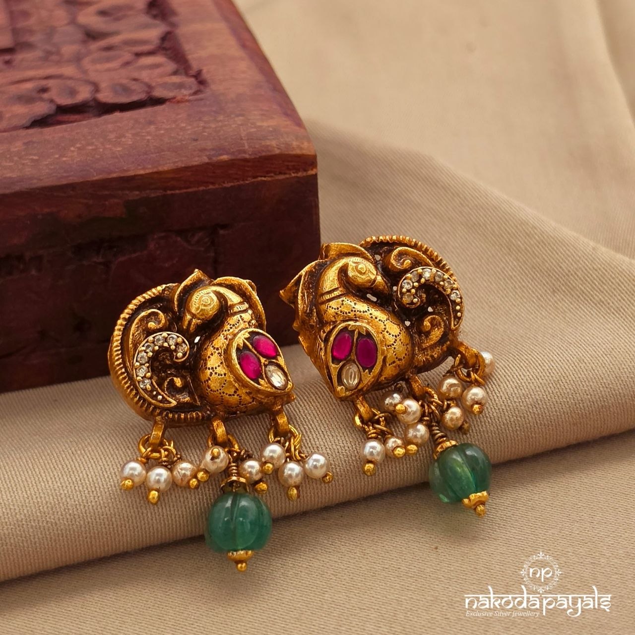 Green Peacock Studs (Ge10538)