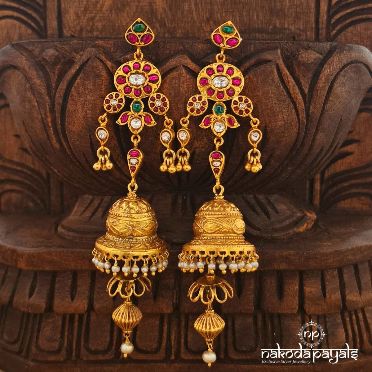Elegant Floral Kundan Jhumka (Ge11556)