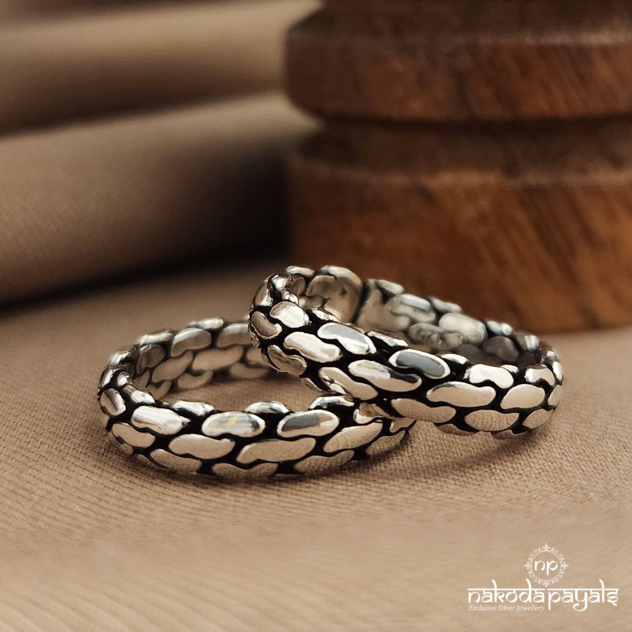 Unique Oxidised Toebands (T4723)