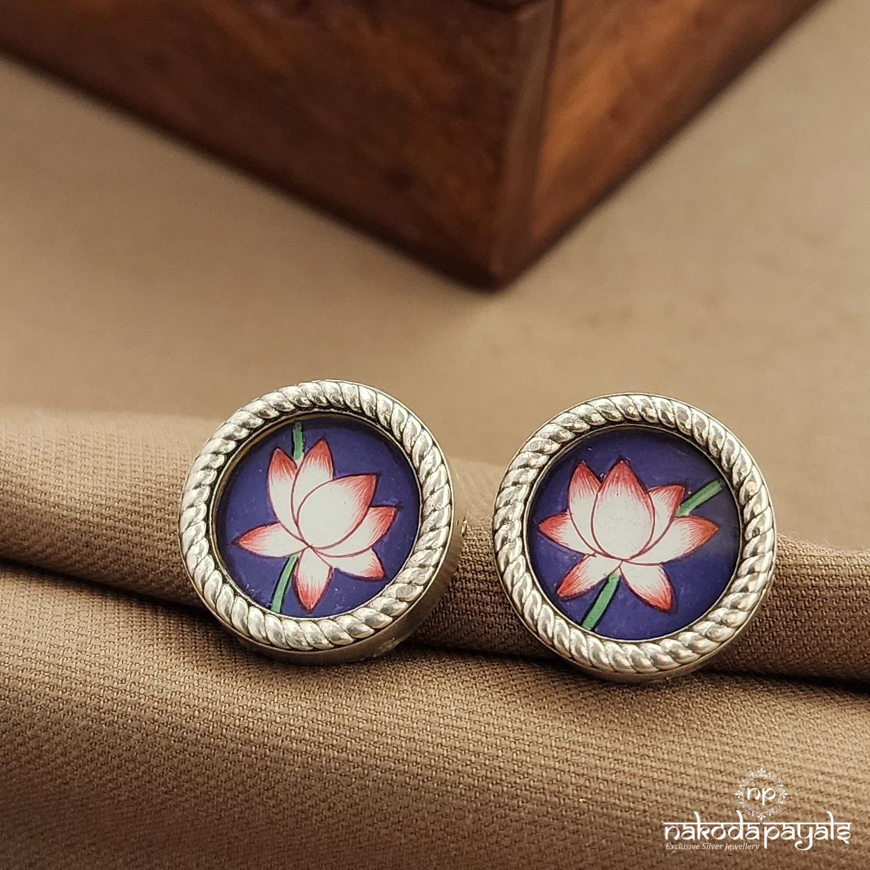 Painted Lotus Studs (S3747)