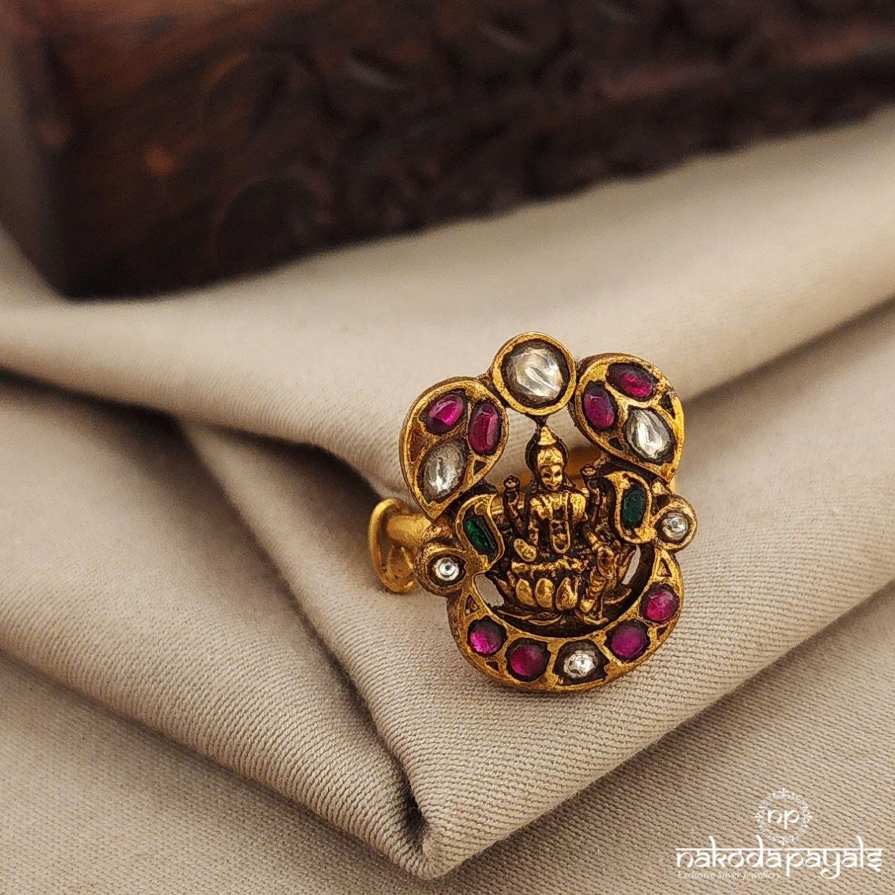 Lakshmi Kundan Finger Ring (F2587)