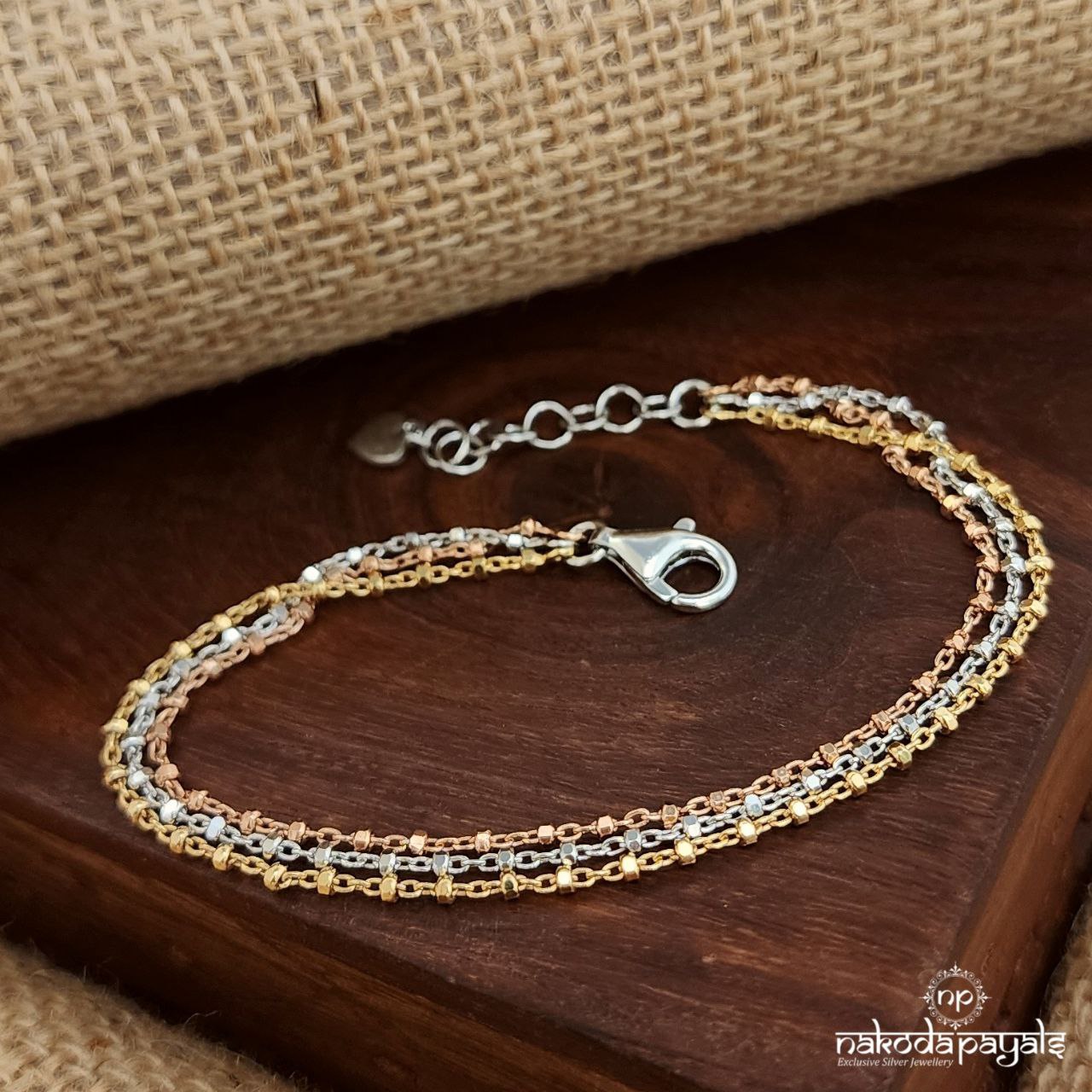 Trio Color Bracelet (Br1684)