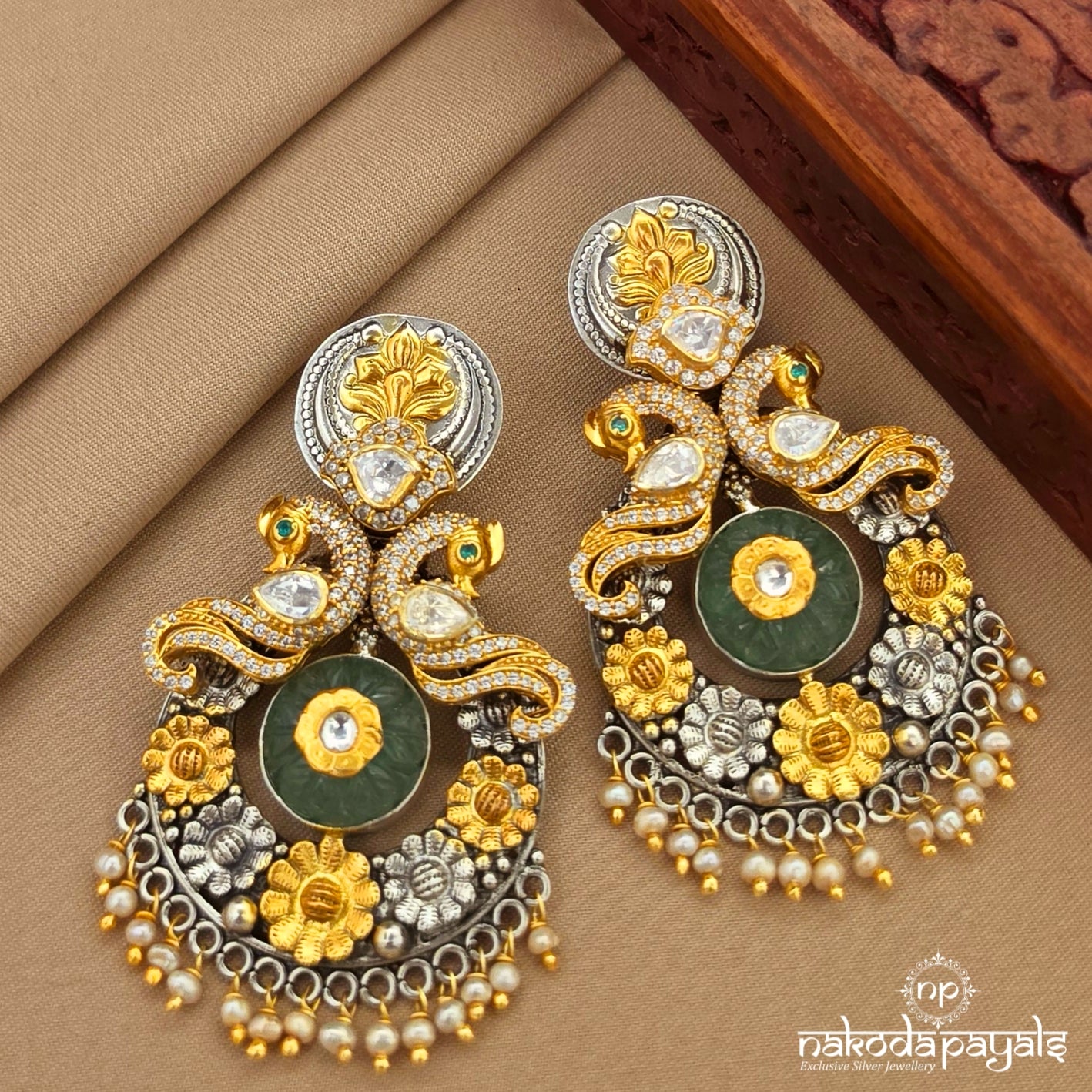 Exemplary Pearly Peacock Chandbali (C4097)