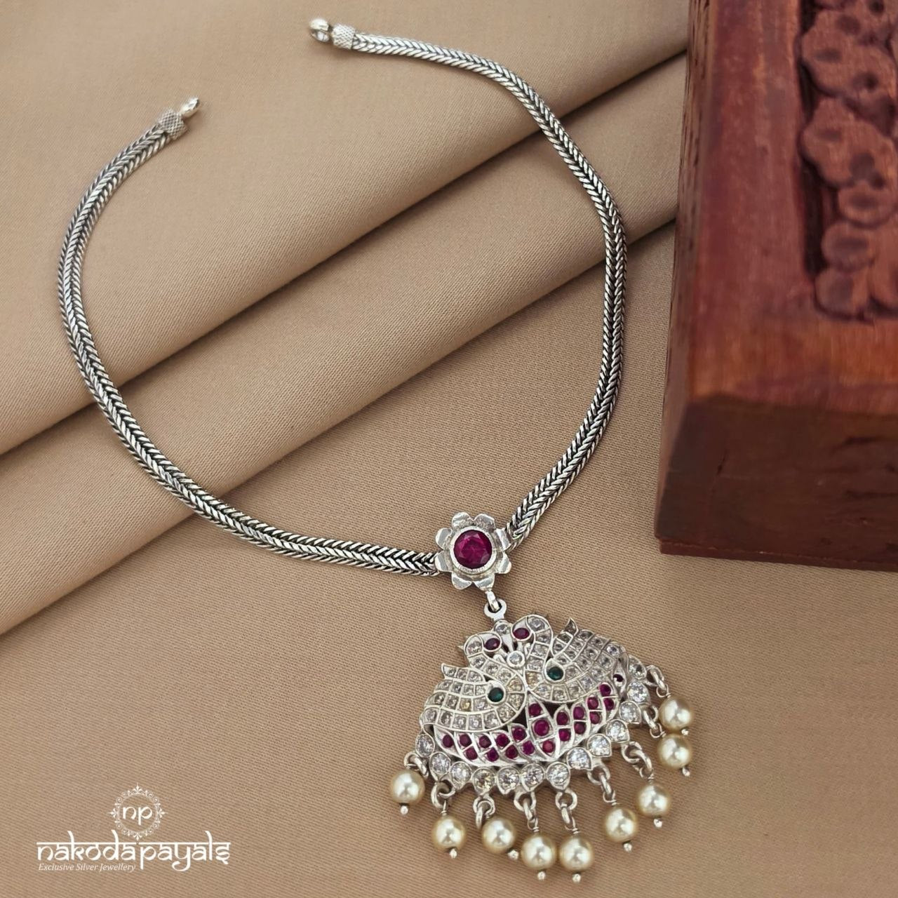 Twing Peacock Neckpiece (N11692)