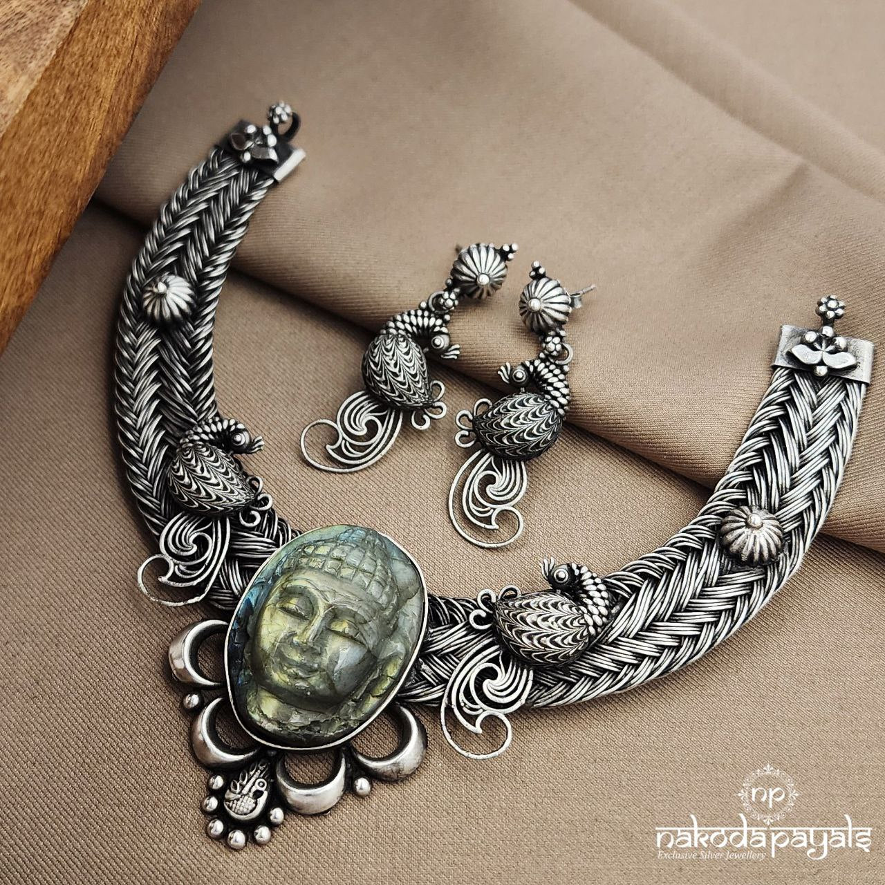 Buddha Neckpiece With Earrings (N11059)