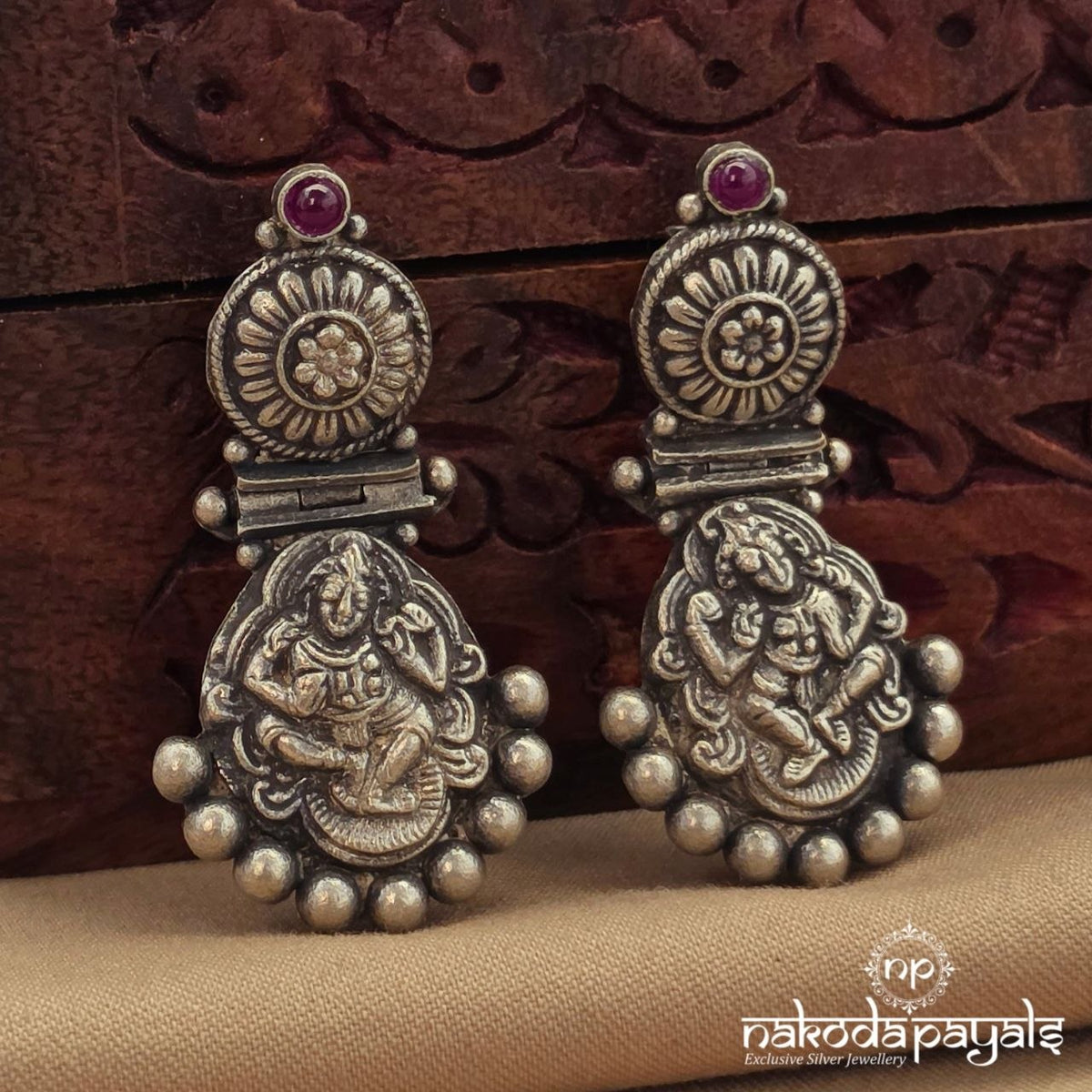 Exquisite Chandbali (C4279)