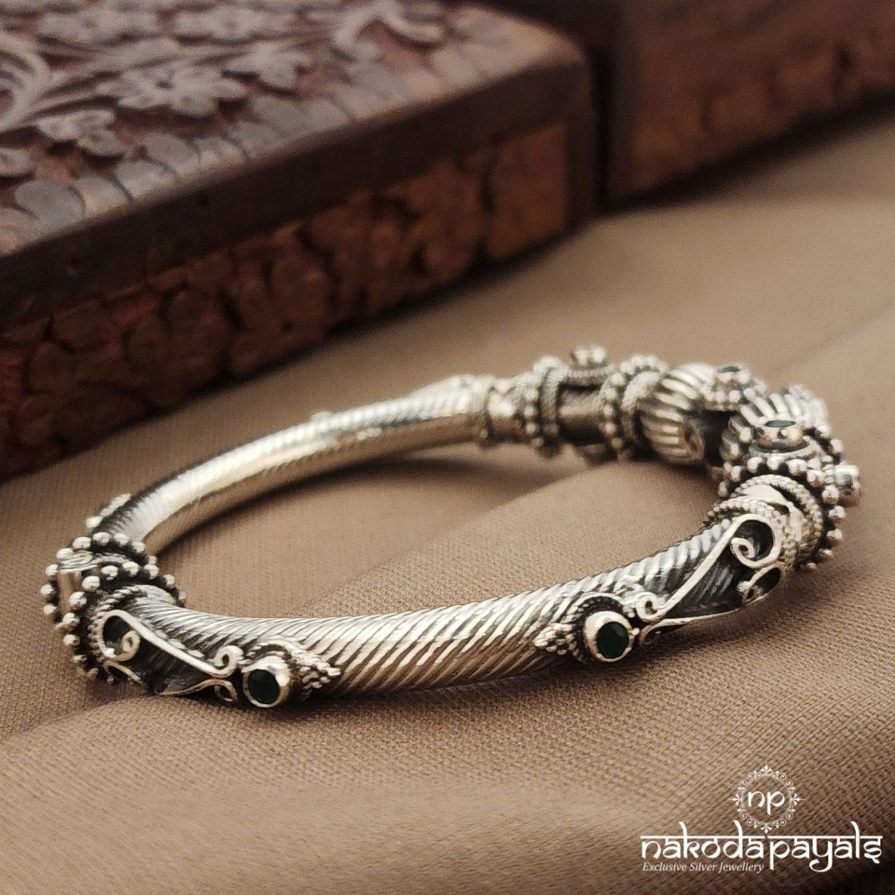 Green Designed Kada (K6267)