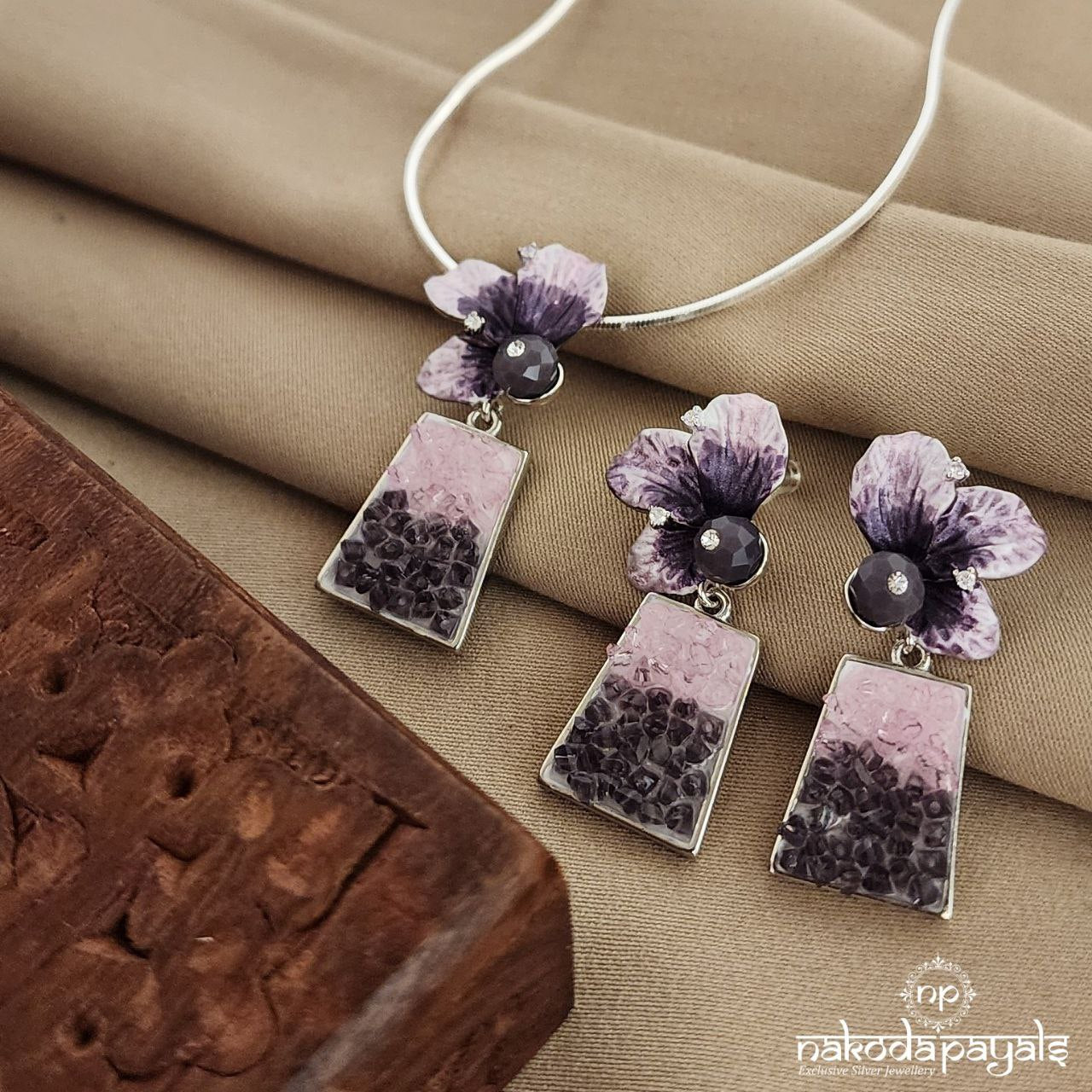Purple Crystal Pendant With Earrings (St2712)