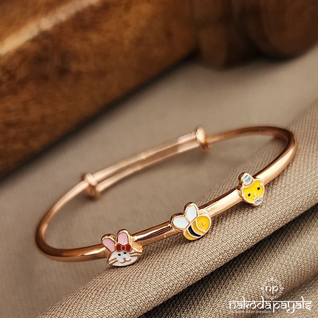 Rose Gold Honey bee Single Kada (Ka9416)