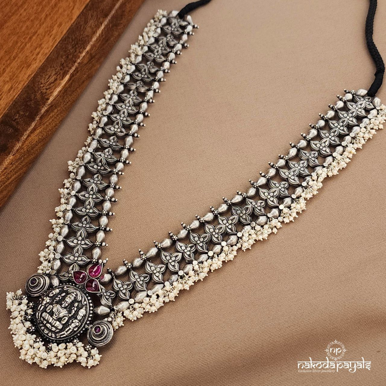 Pearled Traditional Guttapusalu Neckpiece (N11149)