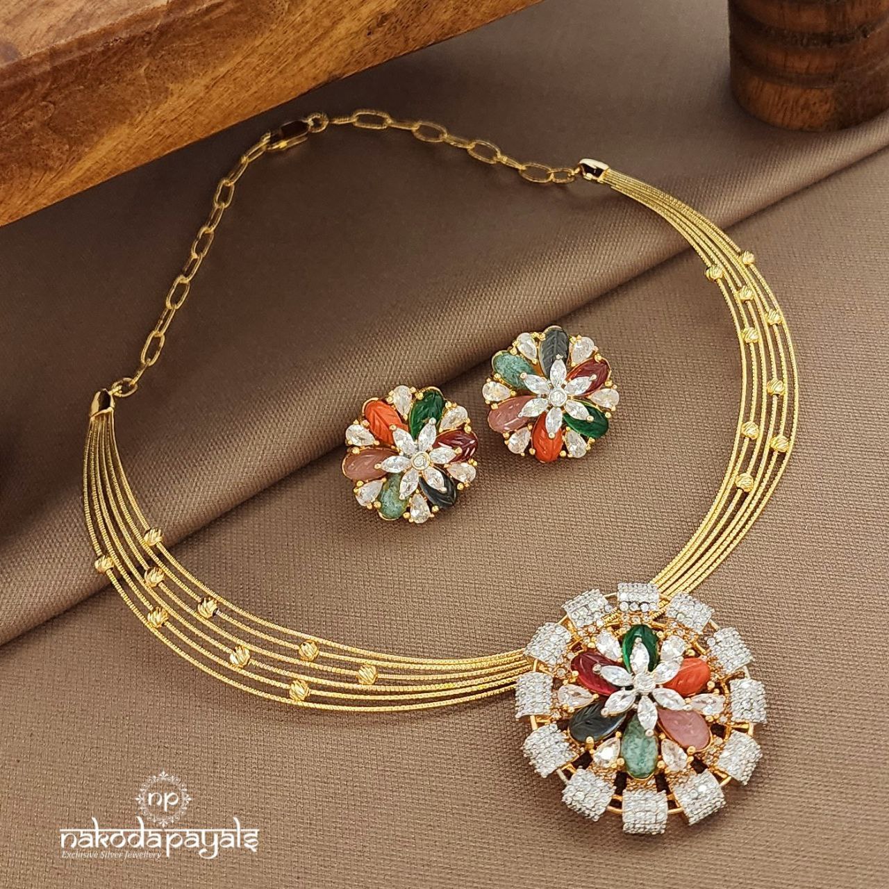 Navaratna CZ With Earrings (Gn9456)