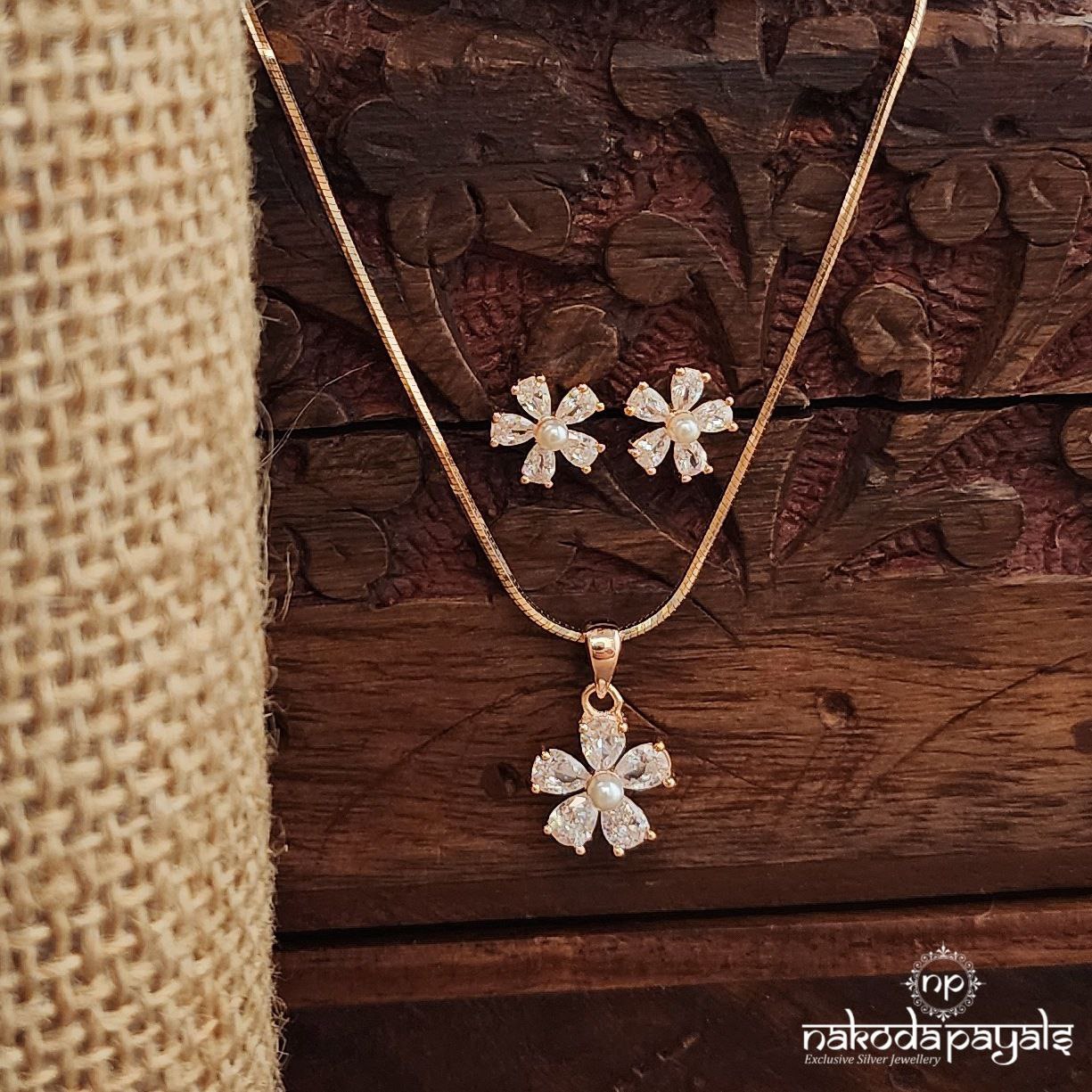 Rose Gold Pearled Floral Pendant Set (St3682)