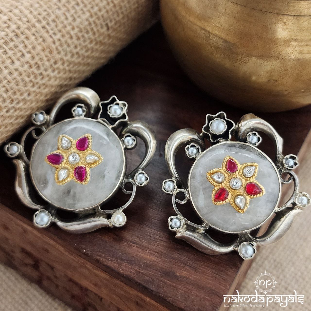 Meenakari Grey Studs (S3441)