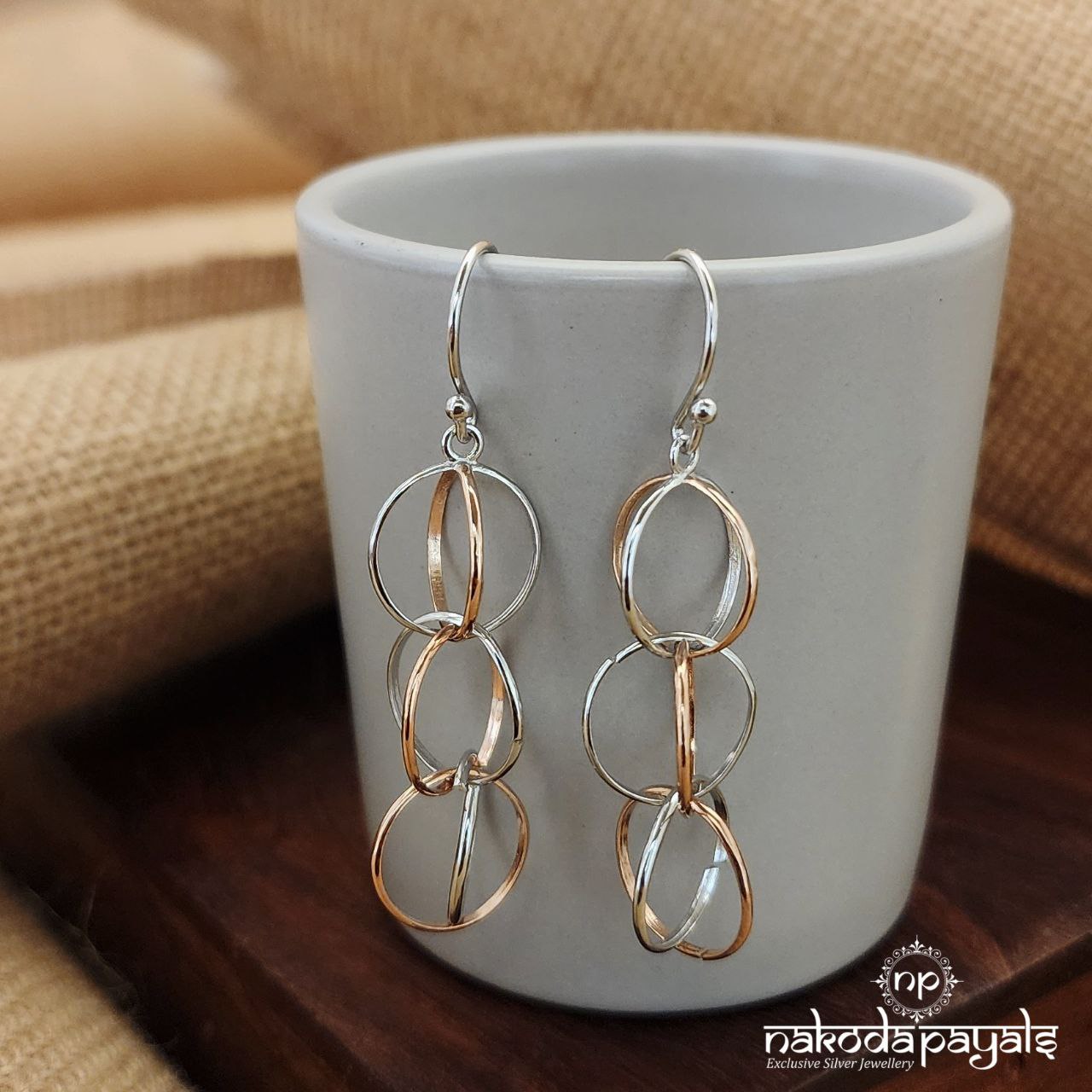 Dual Tone Dangling Hangings (St2924)