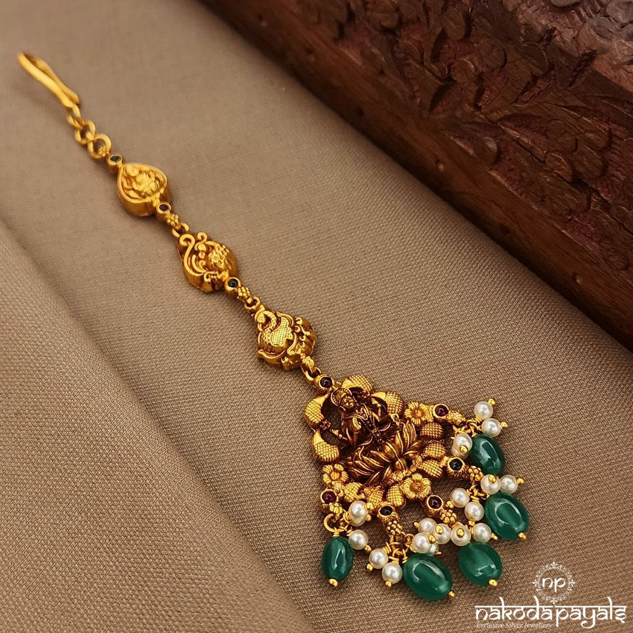 Blessing Lakshmi Green Maang Tikka (Gm1116)