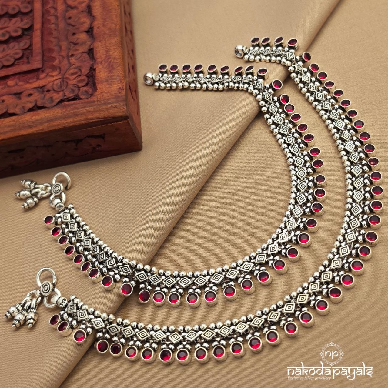 Ruby Laced Diamond Shaped Anklets(A6898)