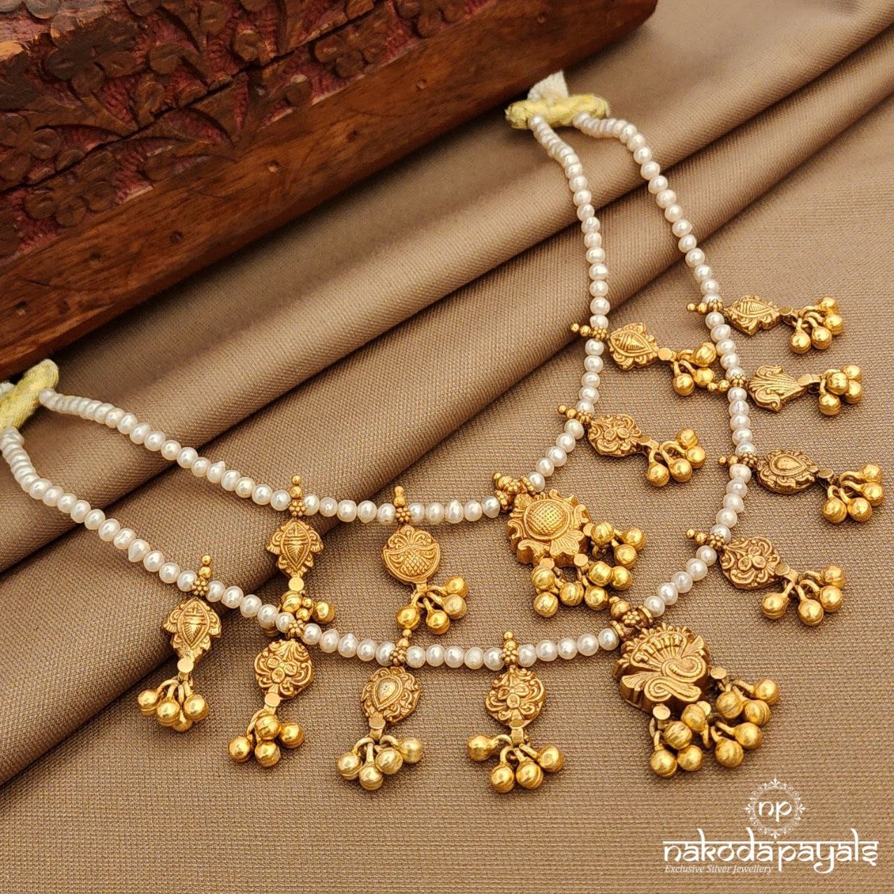 Plain Pearled Neckpiece (Gn9946)