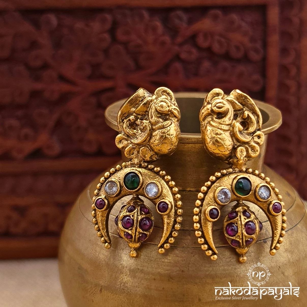 Traditional Peacock Studs (Ge11178)